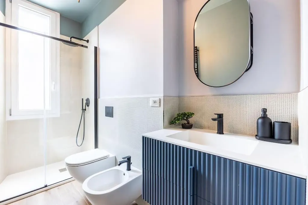 City Life-Duomo, Design Apartment With Terrace Milan Italy